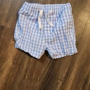 Edgehill collection. Blue and white shorts